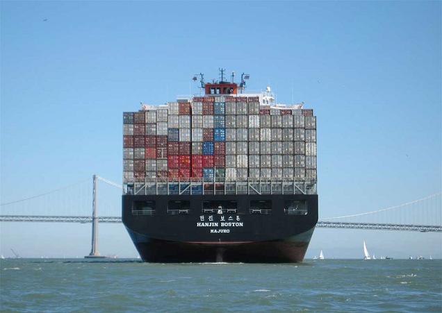 5-container-ship-arriving-at-the-sf-bay